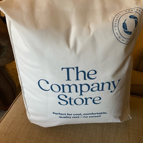 The Company Store White Quilted Mattress Pad - King - Picture 3 of 4